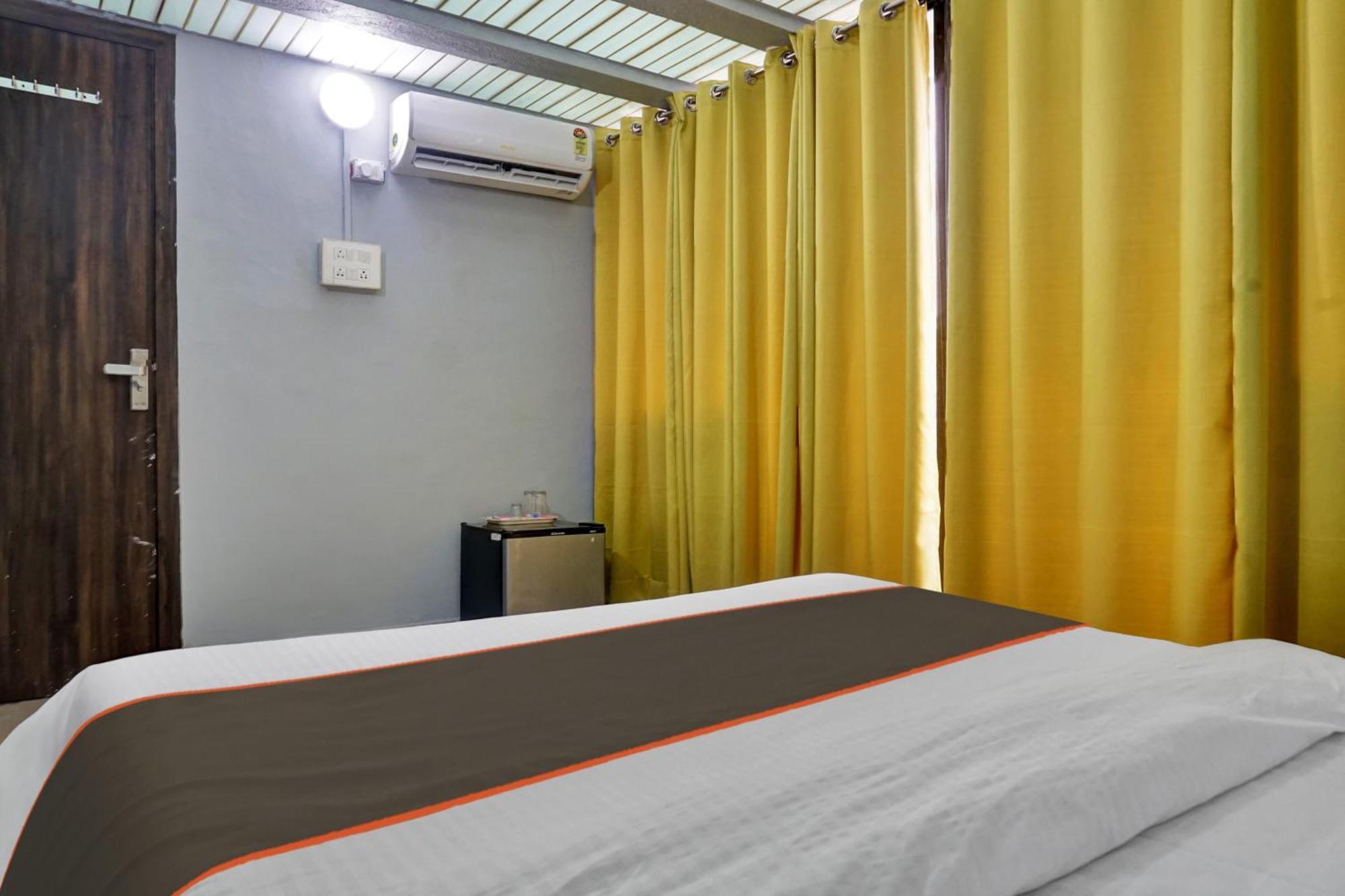 Collection O Baner Executive Stays Pune Exterior foto